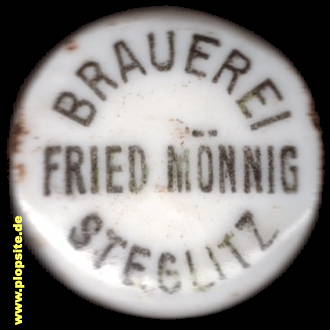 Picture of a ceramic Hutter stopper from: Weißbierbrauerei, Fridrich Mönning, Steglitz, Germany