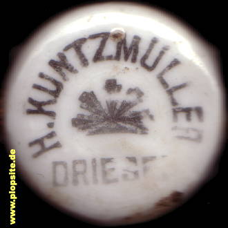 Picture of a ceramic Hutter stopper from: Brauerei Hermann Kuntzmüller, Driesen, Drezdenko, Poland